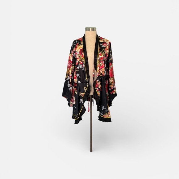 Floral Kimono Robe with Belt - Picture 2 of 9